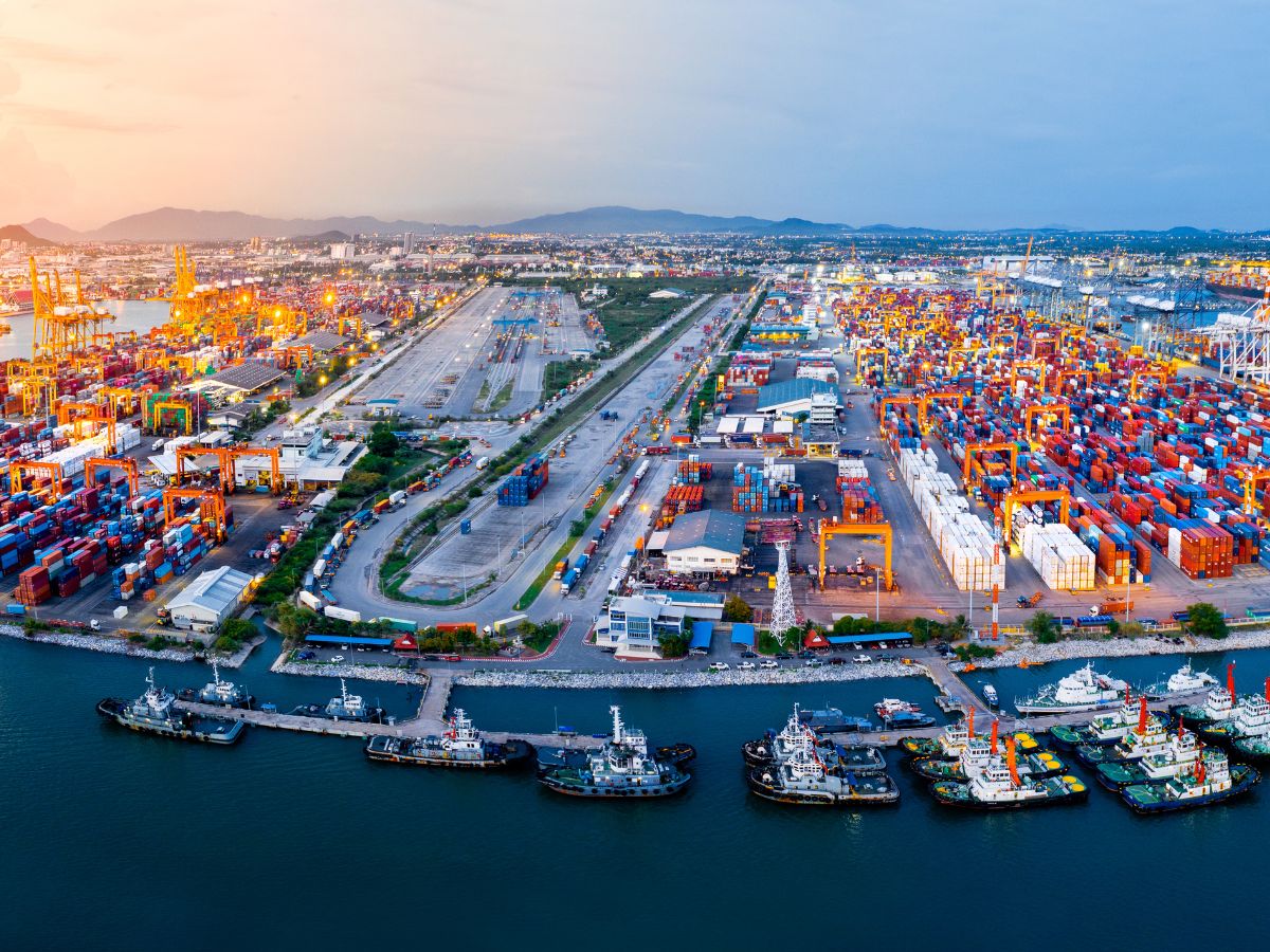 Infrastructure Project Finance: How to Secure $250M+ for Mega Projects